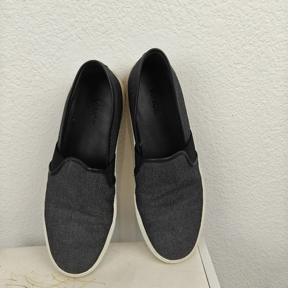 Vince Preston Black Textured Leather Trim Slip On Sneakers Women's Size 8